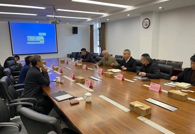 成都(dōu)益民(mín)投資集團有(yǒu)限公司 四川放心訂科技有限公司 杭州城(chéng)市(shì)大(dà)數(shù)據運營有(yǒu)限公司 聯合召開(kāi)城(chéng)市(shì)社區(qū)、農(nóng)業(yè)園區(qū)數(shù)字化(huà)交流會(huì)